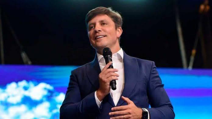 De prefeito investigado a secretário: Fabrício Oliveira chega ao governo de SC sob a sombra de um processo por abuso de poder