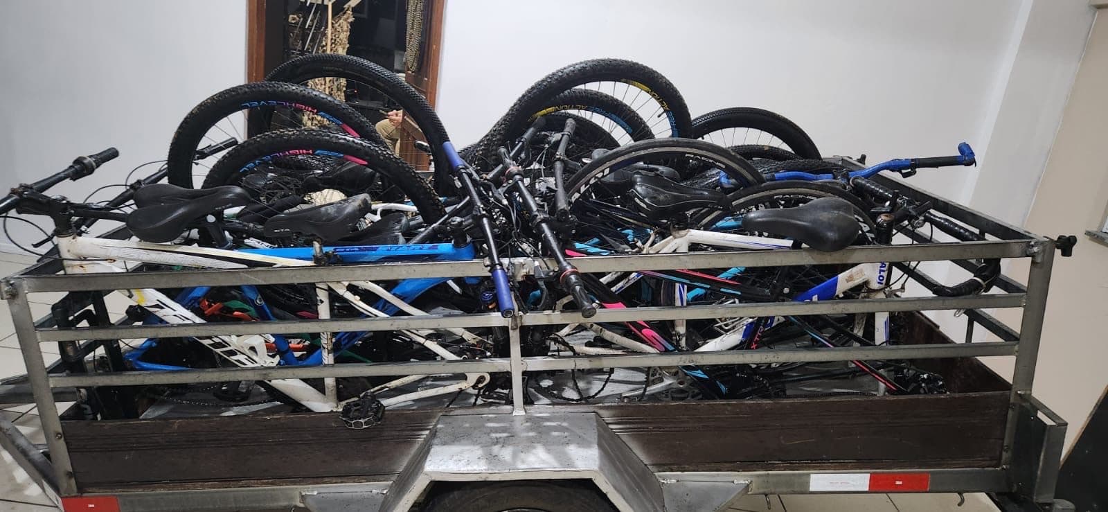 Homem é preso por receptação e 10 bicicletas furtadas são recuperadas em Camboriú