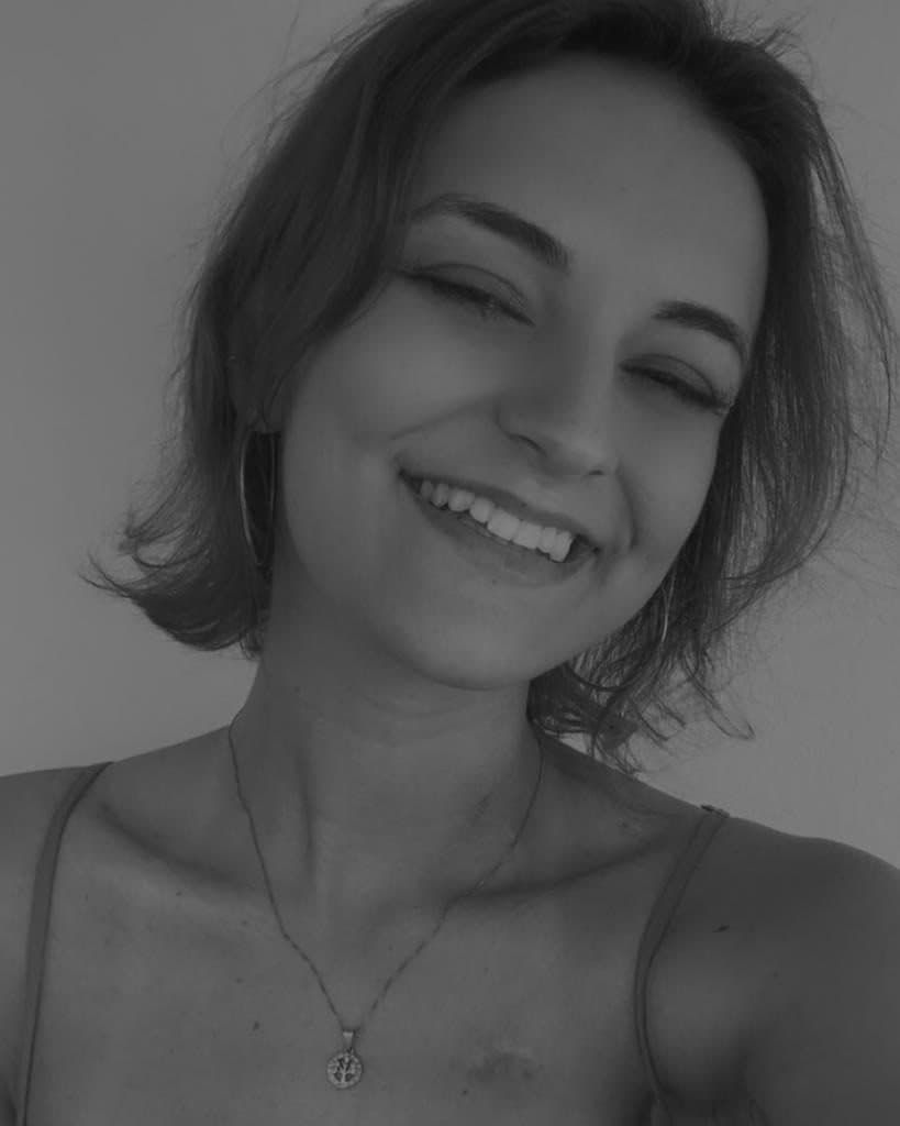 Alegre, querida e guerreira: Cinthia se despede no dia mais simbólico de Tijucas