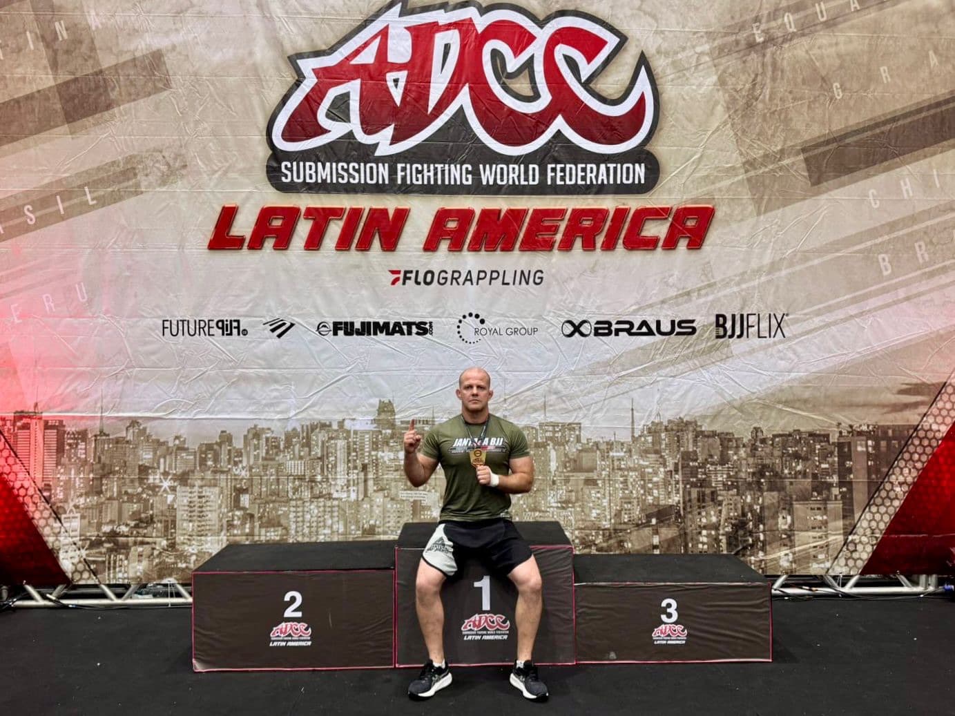 Policial de Balneário Camboriú é campeão latino-americano de jiu-jitsu