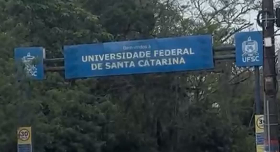 “Ele não tinha onde dormir”: estudante de Assistência Social da UFSC é violentada após acolher desconhecido