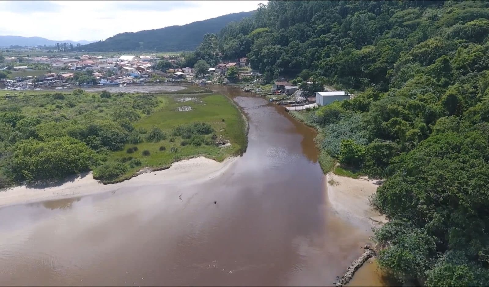 Parceria histórica entre Tijucas e Porto Belo garante projeto do molhe no Rio Santa Luzia