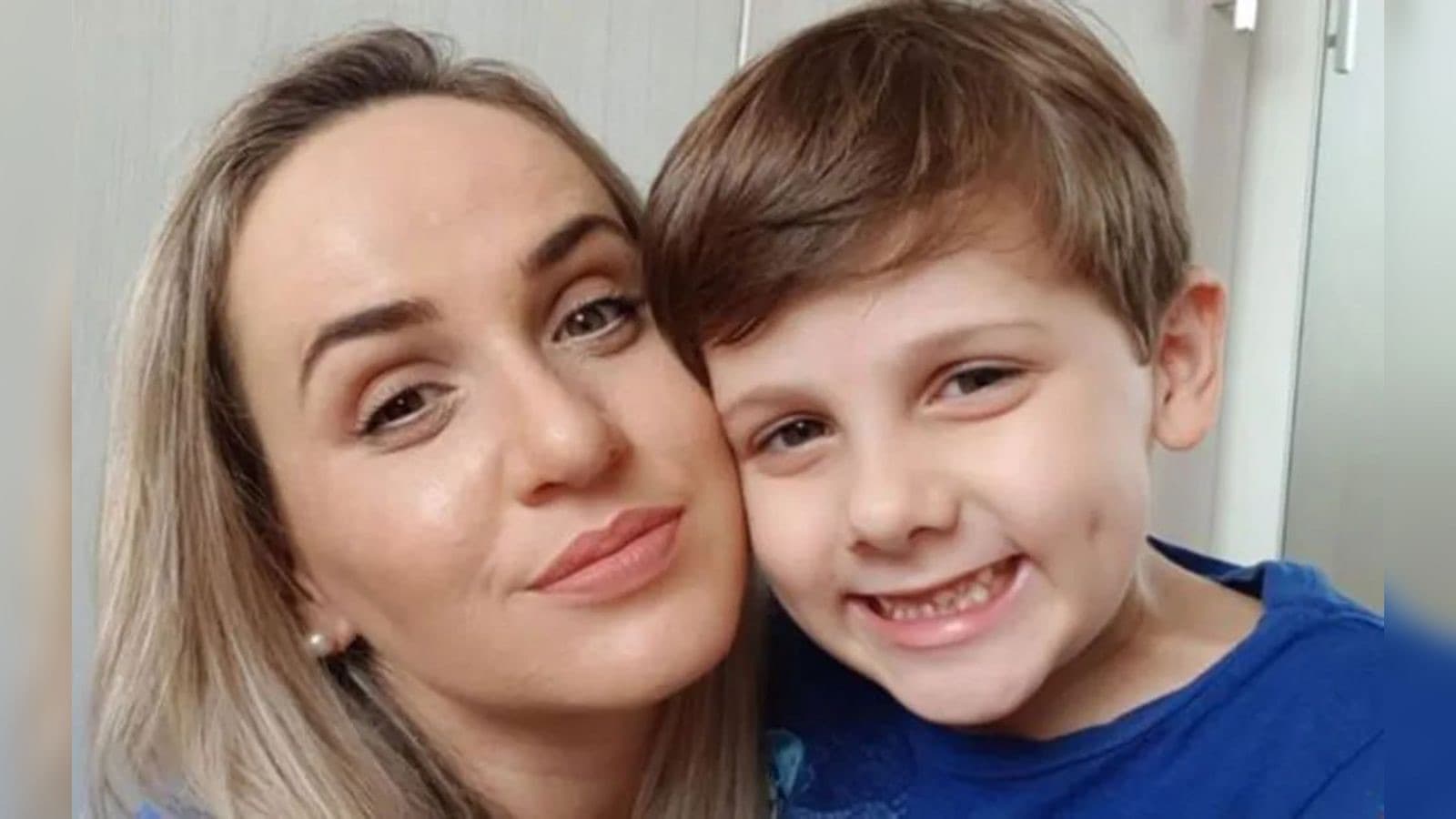 Criança diagnosticada com autismo severo fala nove idiomas aos 7 anos em SC