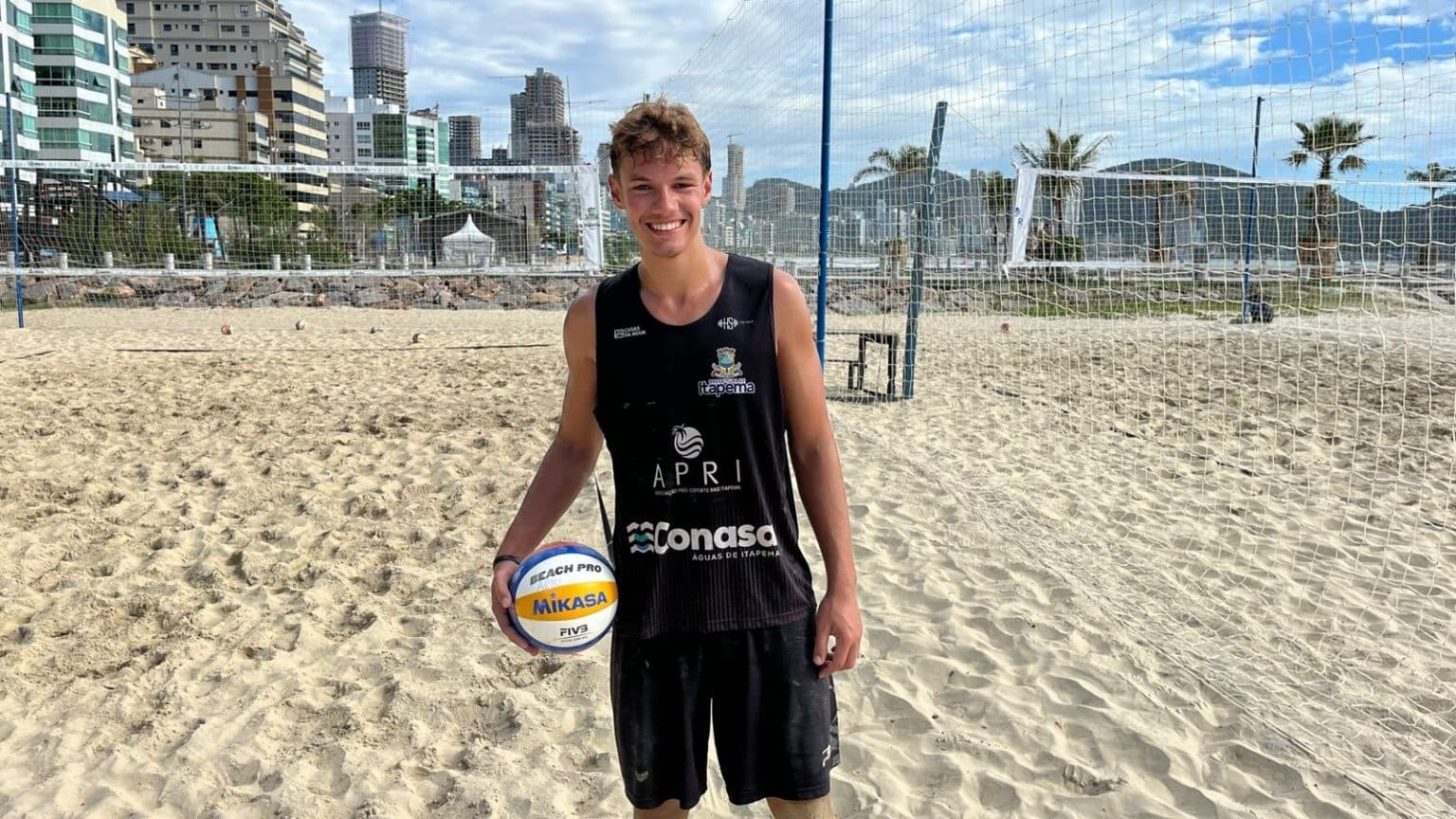 Atleta de Itapema é convocado para a Seleção Brasileira Sub-19 de vôlei de praia