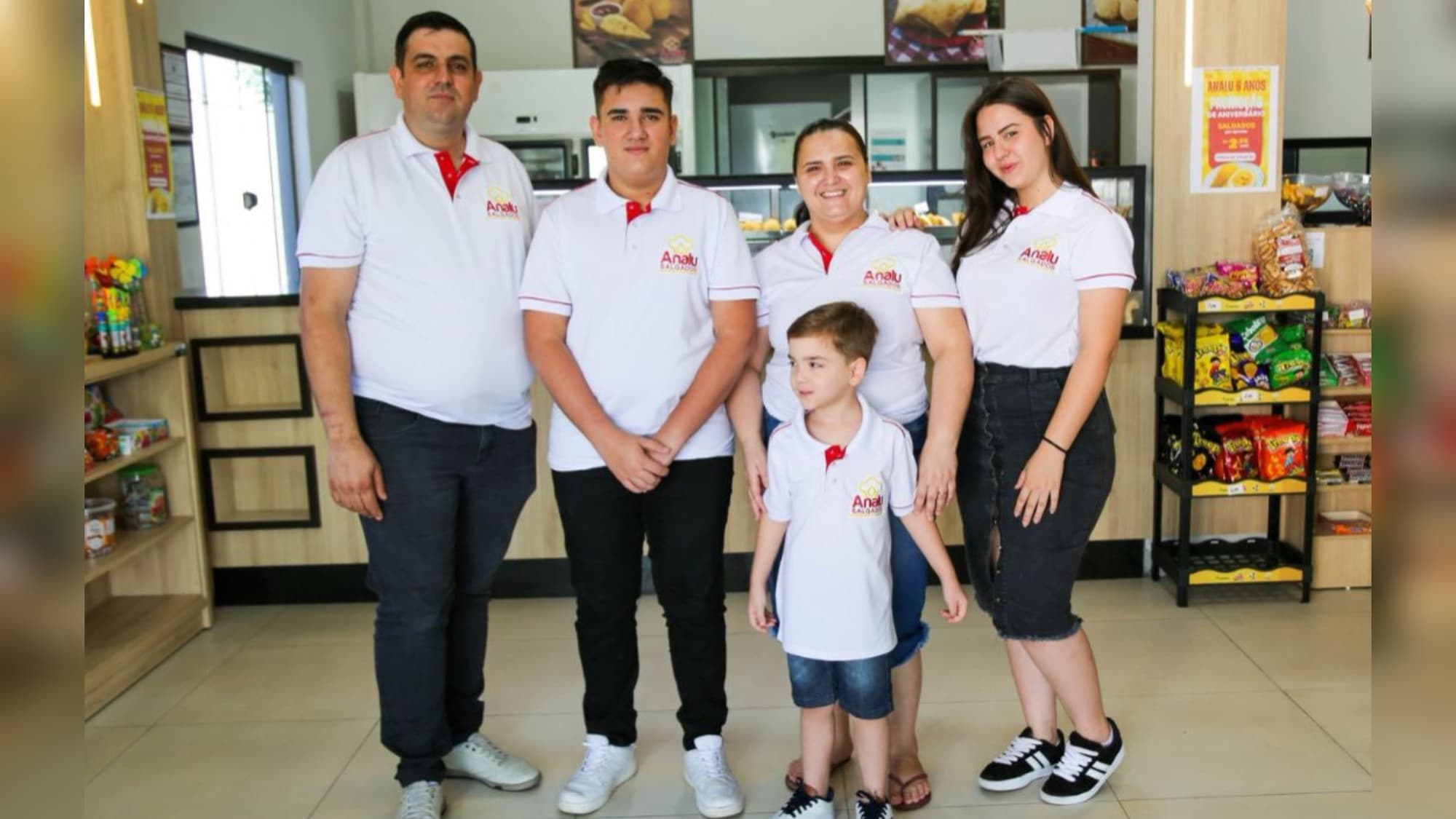 “Começamos com 20 salgadinhos”: Analu Salgados comemora 6 anos de sucesso em Tijucas