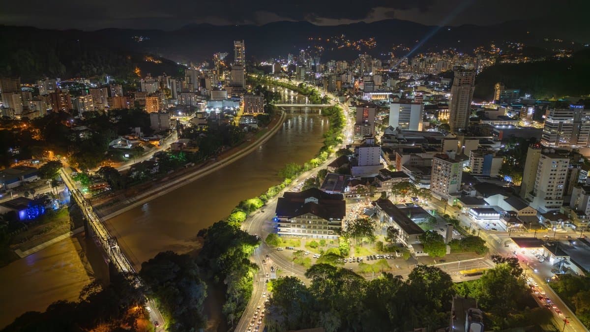 Blumenau dispara na geração de empregos e abre mais de 2,7 mil vagas em apenas 3 meses