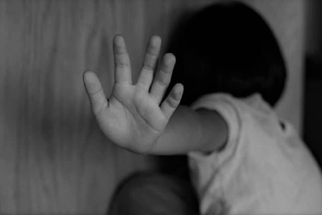 Tia é denunciada após deixar sobrinha sozinha com homem acusado de estupro de vulnerável em SC