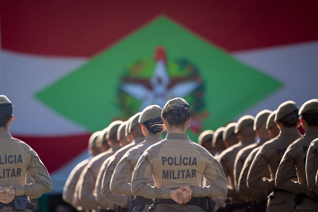 FOTOS: “adivinha o DDD” — as operações por trás do recorde de prisões da PMSC