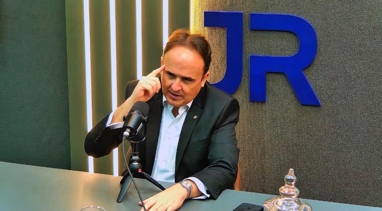 Carlos Humberto expõe racha do PL em Balneário e revela: “levei seis tiros, morri e voltei”