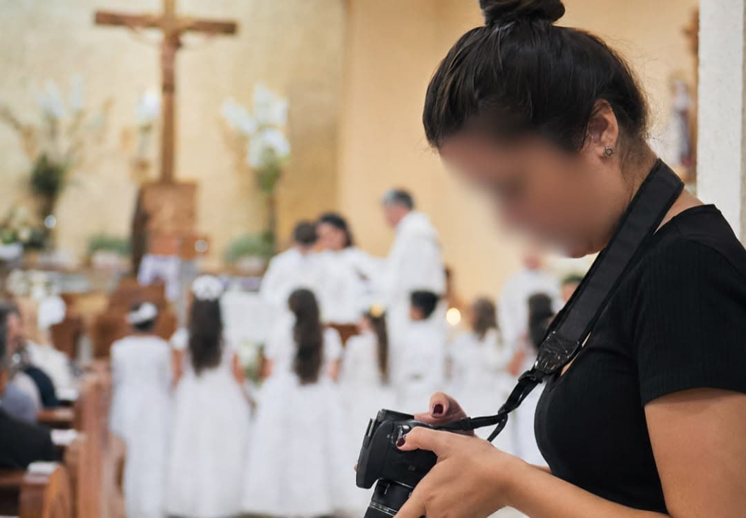 Fotógrafa que cobrou R$ 200 para registrar 1ª comunhão e entregou só 19 fotos é condenada a pagar R$ 3 mil