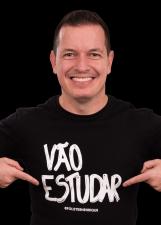 Foto oficial de Henrique Folster no TSE